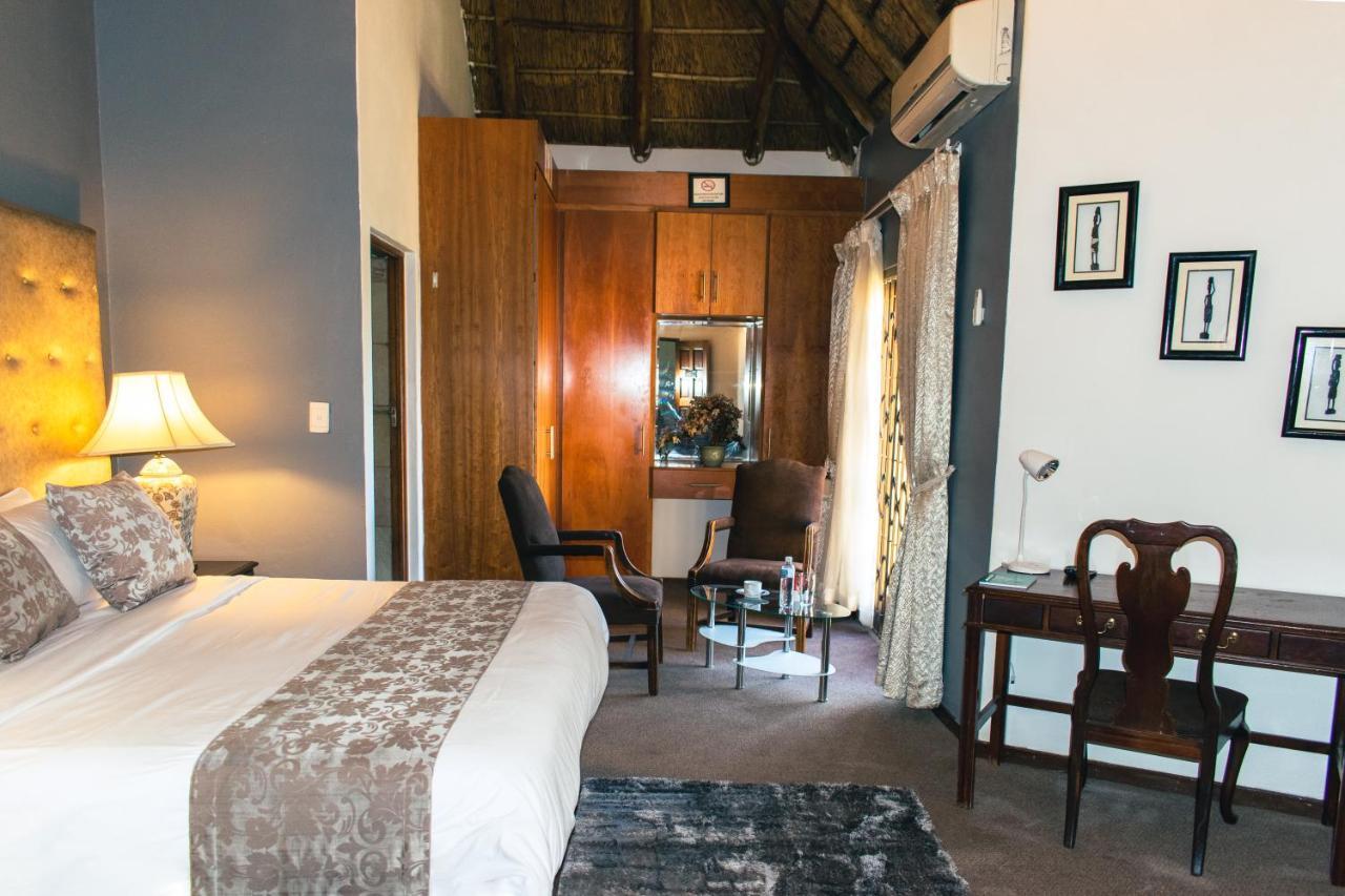 Hoopoe Haven Guest House Chartwell Esterno foto
