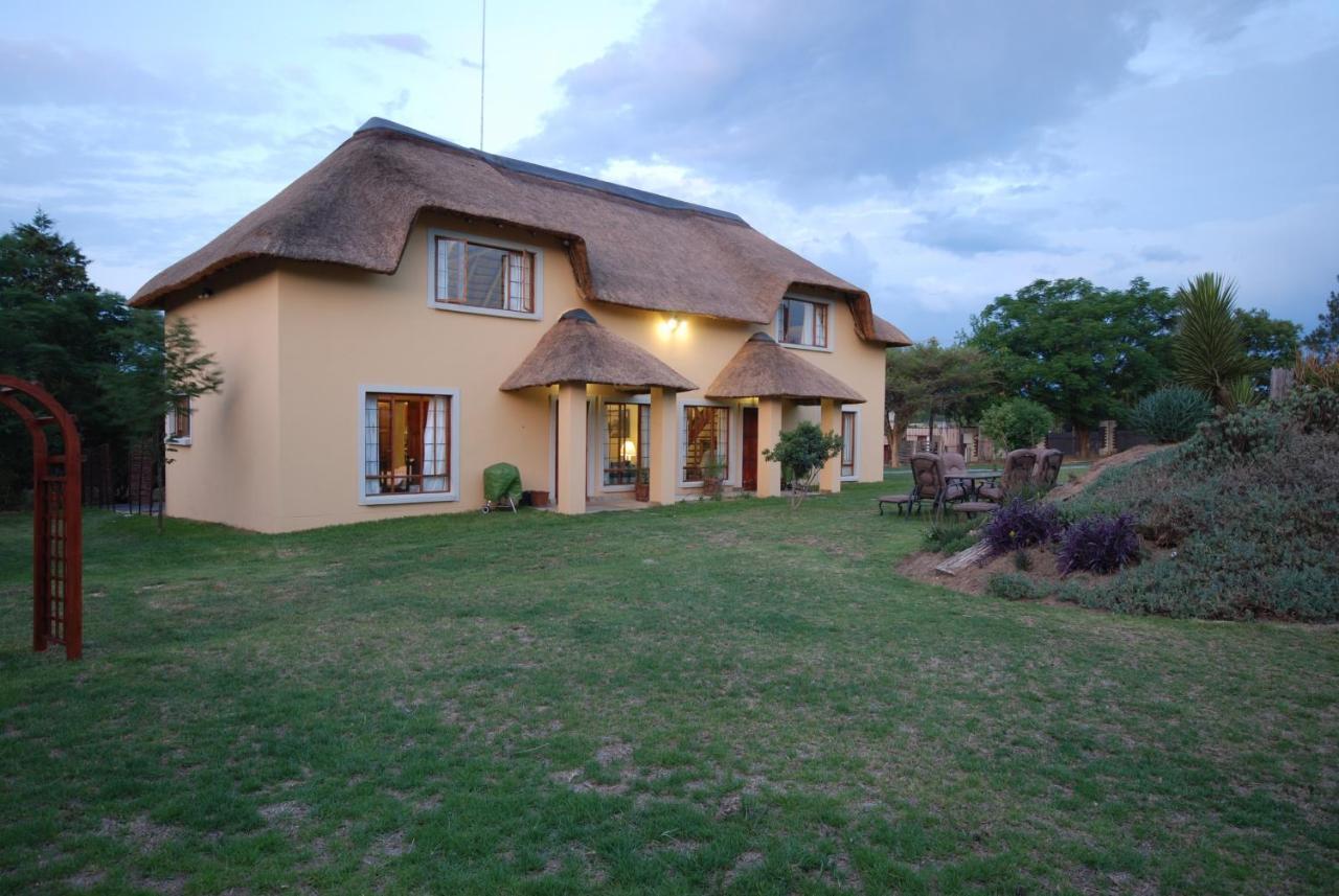 Hoopoe Haven Guest House Chartwell Esterno foto