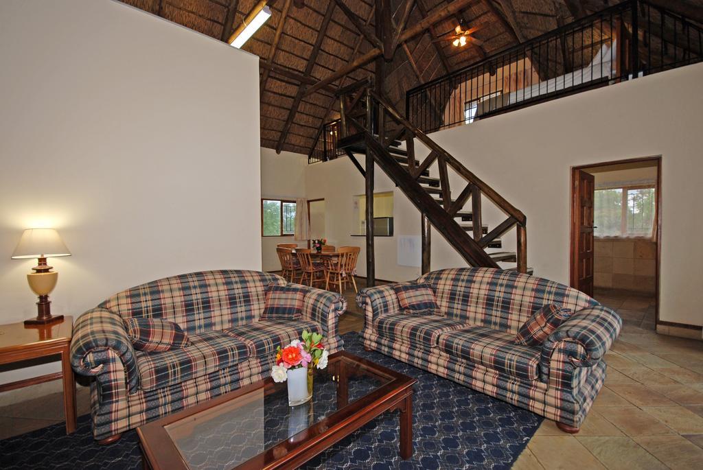 Hoopoe Haven Guest House Chartwell Esterno foto